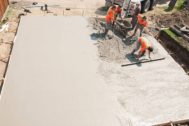 Best Concrete Retaining Walls in Okemos, MI